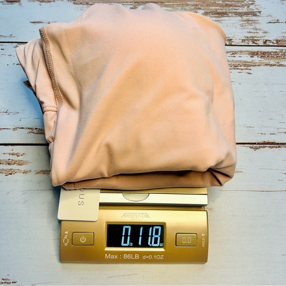 Yogalicious | Blush Pink Lux Pati Romper size Large NWT - Picture 10 of 11